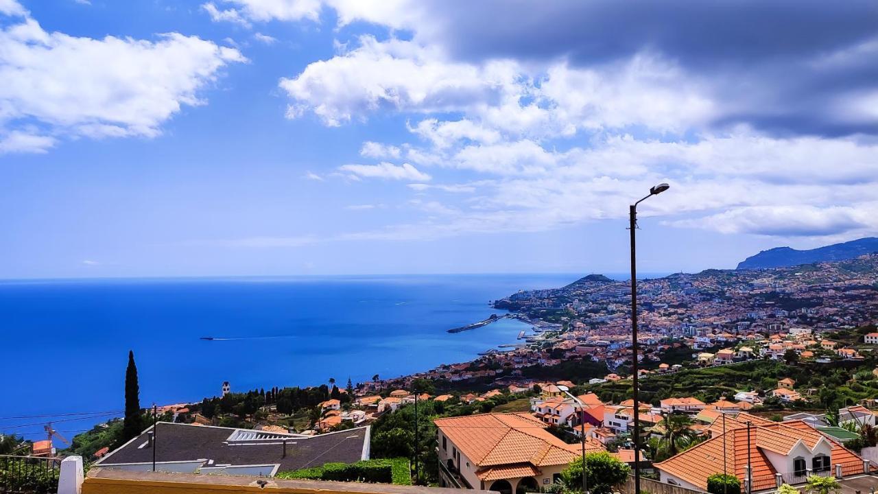 Casa Gina, With Views To Bay Casa de Férias Funchal (Madeira)